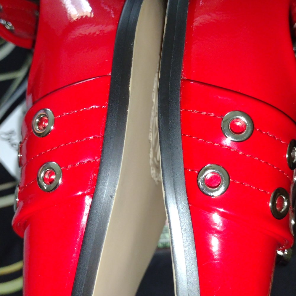 Chic Red Buckled Flats for Women - Picture 11 of 17